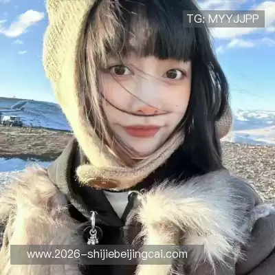 龙含雅